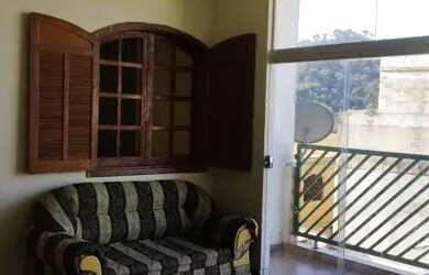 Imagem: A casa possui 2 Dormitórios, 1 Banheiro e está localizado