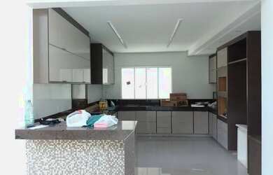 Imagem 2: SOBRADO SETOR JAÓ. Piscina, Guarda roupa, 300m² de Áreae4 Vagas na...