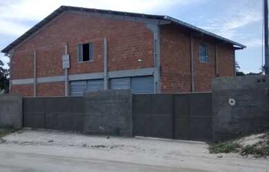 Imagem: O depósito possui 5 Vagas na garagem, 8.500m² de Área e