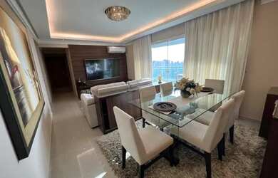 Imagem: O apartamento possui 3 Dormitórios, 5 Banheiros, 2 Vagas na