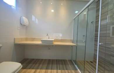 Imagem 13: LOCAÇÃO Casa em Condomínio Fechado, poucos metros da praia