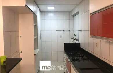 Imagem: O apartamento possui 3 Dormitórios, 1 Banheiro, 1 Vaga na garagem