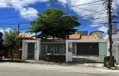 Imagem 1: Casa de 350 m² - venda por R$ 1.950.000 ou aluguel por R$ 5.767/mês...