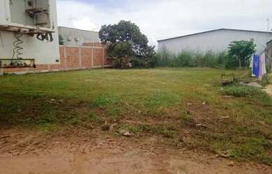 Imagem: O terreno possui 573m² de Área e está localizado em Porto