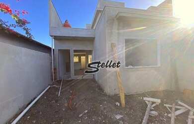 Imagem: A casa e possui 3 Dormitórios, Suítes, 3 Banheiros, 1 Vaga