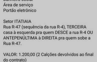Imagem: A casa possui 3 Dormitórios, 1 Banheiro, 2 Vagas na garagem