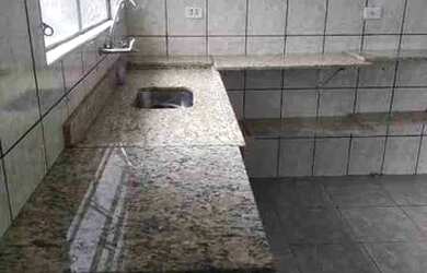 Imagem: A casa possui 1 Dormitório, 1 Banheiro e 70m² de Área e está