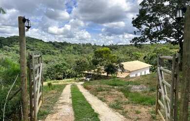 Imagem: A chácara está localizado em Jaboticatubas, MG à venda por