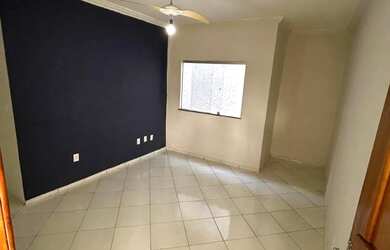 Imagem: O apartamento possui 2 Dormitórios, 2 Banheiros e está localizado