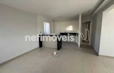 Imagem: O apartamento possui 3 Dormitórios, 3 Banheiros, 2 Vagas na