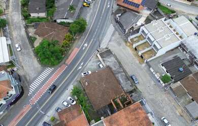 Imagem 11: Imóvel comercial disponível para venda, com 296 m² de área construída...