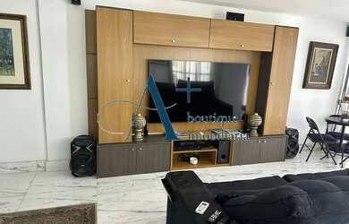 Imagem: O apartamento possui 3 Dormitórios, 3 Banheiros, 2 Vagas na