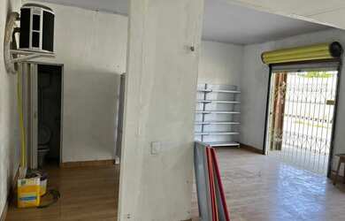 Imagem 4: Casa com ponto comercial na principal conj canaranas