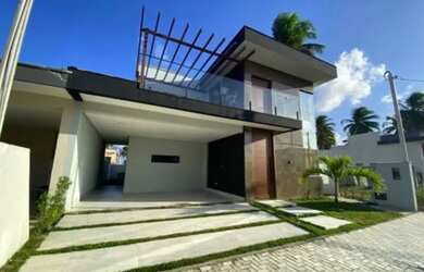 Imagem: A casa em condomínio possui 3 Dormitórios, 4 Banheiros, 2