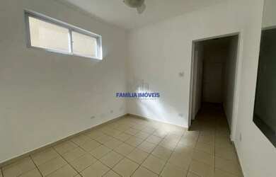 Imagem 3: Kitnet à venda ou alugar com 1 quarto e sacada Gonzaga Santos SP