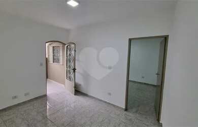 Imagem 3: Sobrado para aluguel tem 160 metros quadrados com 3 quartos em Vila Gustavo...