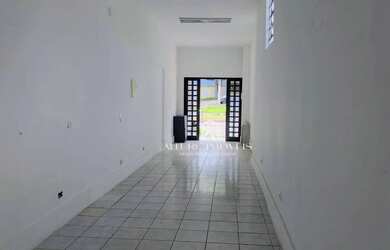 Imagem: O depósito possui 40m² de Área e está localizado em Jardim