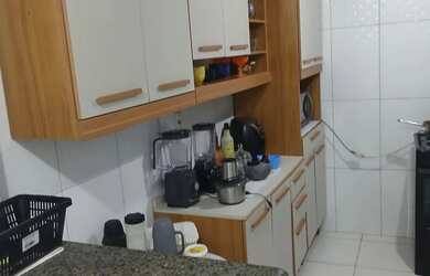 Imagem 4: Vendo Casa. Ar-condicionado, 1 Banheiroe2 Dormitórios