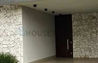 Imagem: A casa em condomínio possui 3 Dormitórios, 4 Banheiros, 3