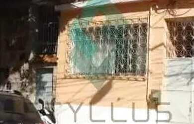 Imagem: A casa possui 4 Dormitórios, 5 Banheiros, 1 Vaga na garagem