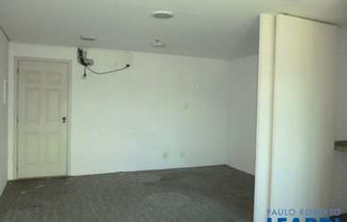 Imagem: O depósito possui 32m² de Área e está localizado em Pinheiros