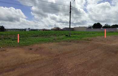 Imagem: O terreno possui 1.368m² de Área e está localizado em Aldeia