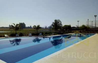 Imagem: O terreno possui 300m² de Área e está localizado em Parque