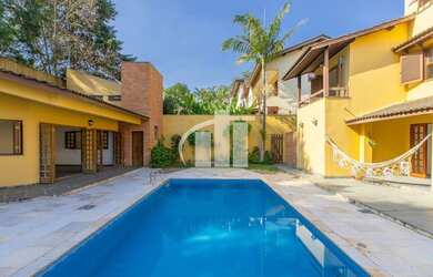 Imagem 2: CASA A VENDA NA GRANJA VIANA CONDOMINIO VIANA VILLE 4 DORMITÓRIOS