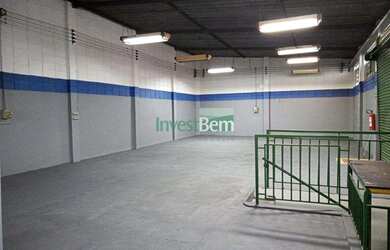 Imagem 4: Galpão para alugar, 216 m² por R$ 5.000,00/mês - Jardim Pinheiros - Valinhos/SP