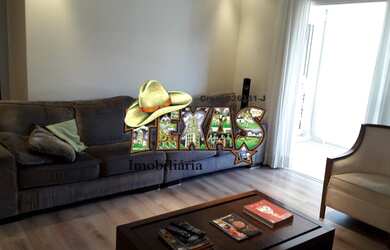 Imagem: O apartamento possui 3 Dormitórios, 2 Banheiros, 2 Vagas na