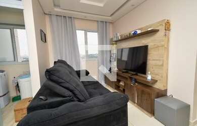 Imagem: O apartamento e possui 2 Dormitórios, Suítes, 1 Banheiro