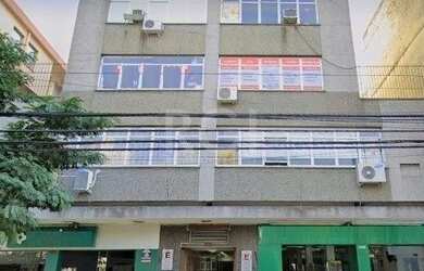 Imagem: O depósito possui 33m² de Área e está localizado em Cristo