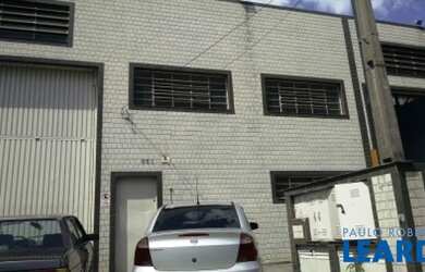 Imagem: O depósito possui 500m² de Área e está localizado em Vila