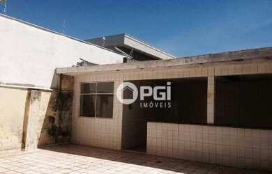 Imagem: O depósito possui 303m² de Área e está localizado em Campos