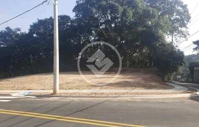 Imagem: O terreno possui 420m² de Área e está localizado em Pinheirinho