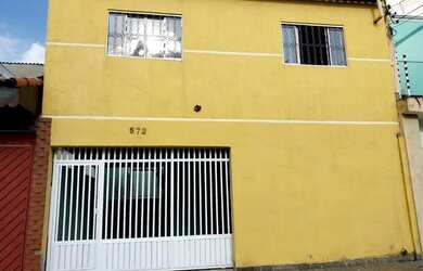 Imagem: O apartamento possui 3 Dormitórios, 2 Banheiros, 3 Vagas na