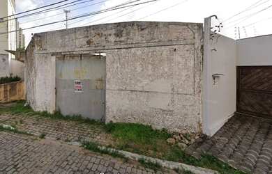 Imagem: O terreno possui 300m² de Área e está localizado em Potengi