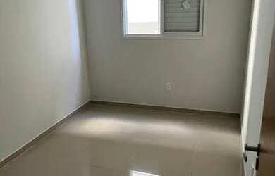 Imagem: A casa possui 2 Dormitórios, 2 Banheiros, 1 Vaga na garagem