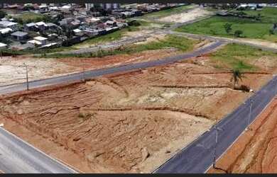 Imagem: O terreno possui 300m² de Área e está localizado em São