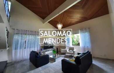 Imagem: A casa em condomínio possui 4 Dormitórios, 5 Banheiros, 5