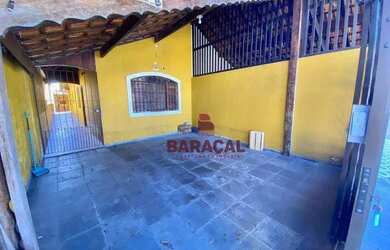 Imagem: A casa possui 2 Dormitórios, 2 Banheiros, 1 Vaga na garagem