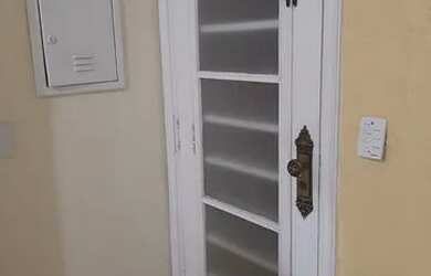 Imagem: O apartamento possui 1 Dormitório, 1 Banheiro, 42m² de Área