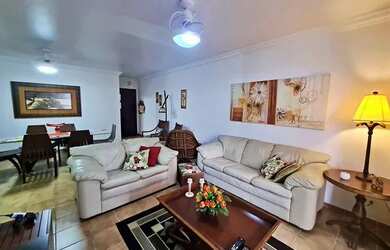 Imagem: O apartamento possui 4 Dormitórios, 4 Banheiros, 2 Vagas na