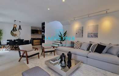 Imagem: A casa em condomínio possui 4 Dormitórios, 4 Banheiros, 2