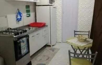 Imagem: A casa possui 2 Dormitórios, 2 Banheiros, 1 Vaga na garagem