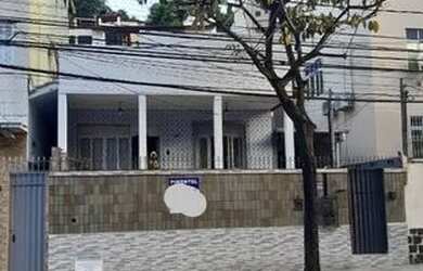 Imagem: A casa possui 3 Dormitórios, 1 Banheiro, 133m² de Área e