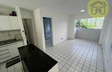 Imagem: O apartamento possui 1 Dormitório, 1 Banheiro, 1 Vaga na garagem