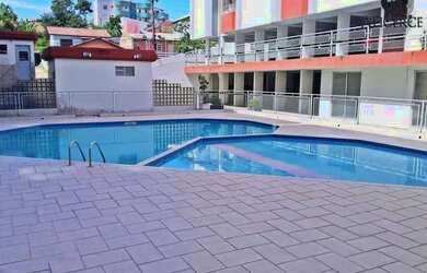 Imagem: O apartamento possui 3 Dormitórios, 1 Banheiro, 1 Vaga na garagem