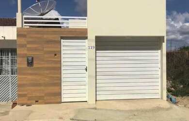 Imagem: A casa possui 2 Dormitórios, 2 Banheiros, 1 Vaga na garagem