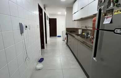 Imagem 2: Imóvel para venda tem 130 metros quadrados com 3 quartos em Ponta Verde...